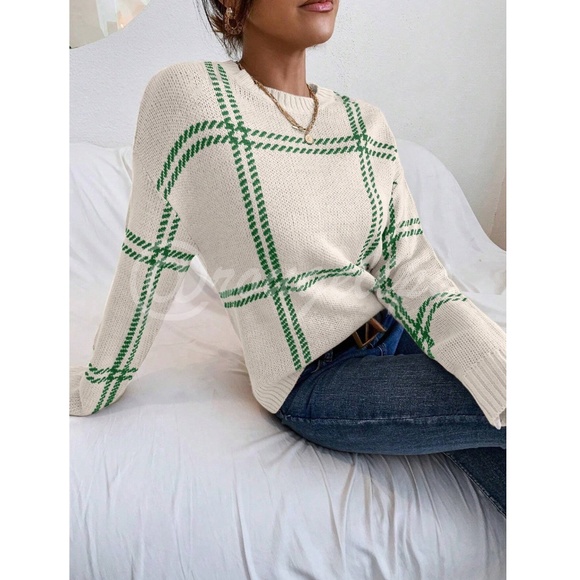 Rouge! Cream and Green Plaid Sweater - Picture 6 of 8